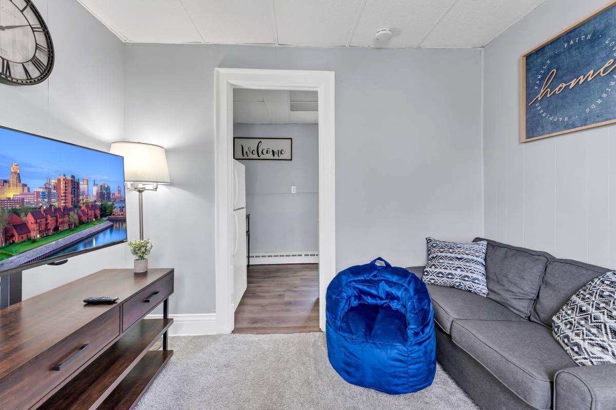 Apartment for rent at 77 Union St #1, Hamburg, NY 14075