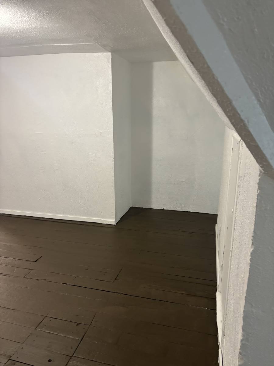 Apartment for rent at 213 N 6th St 1 2, Richmond, IN 47374