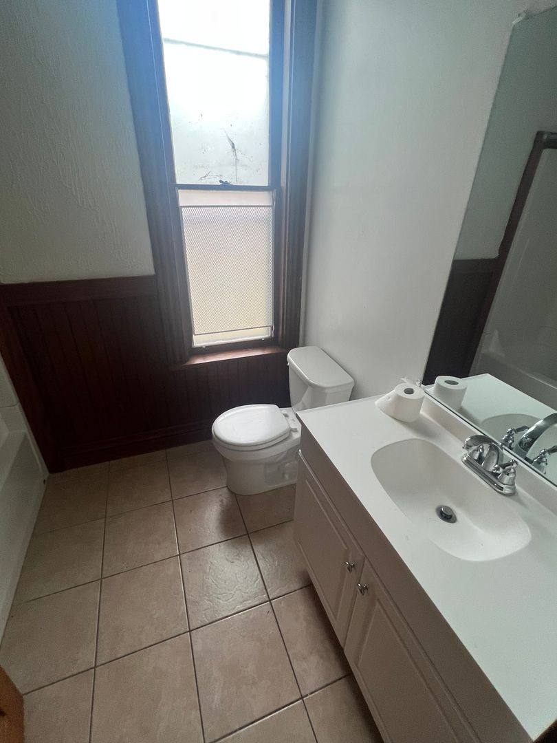 Apartment for rent at 354 W 9th, Erie, PA 16502
