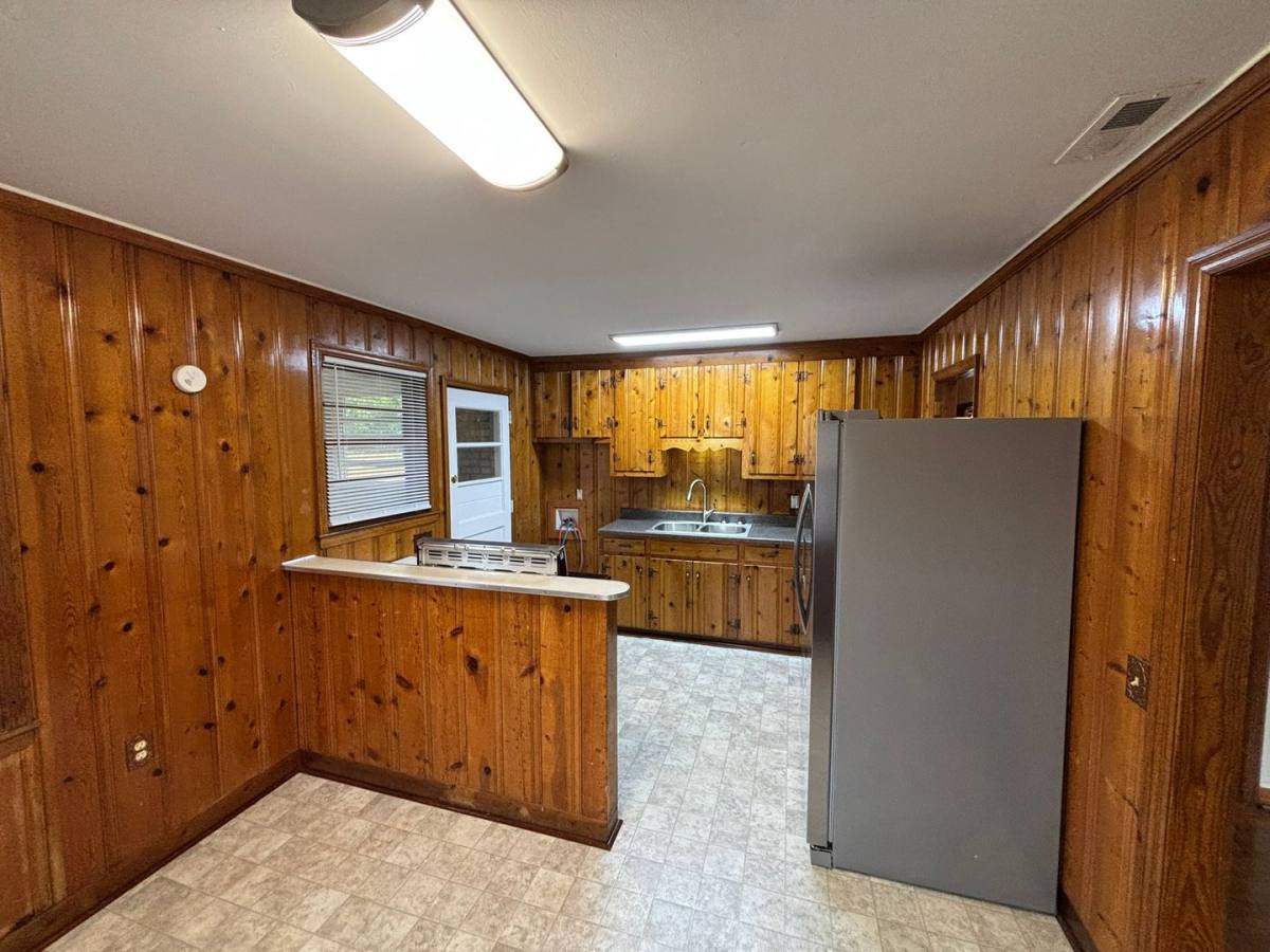 House for rent at 626 Lexington Ave, Cayce, SC 29033