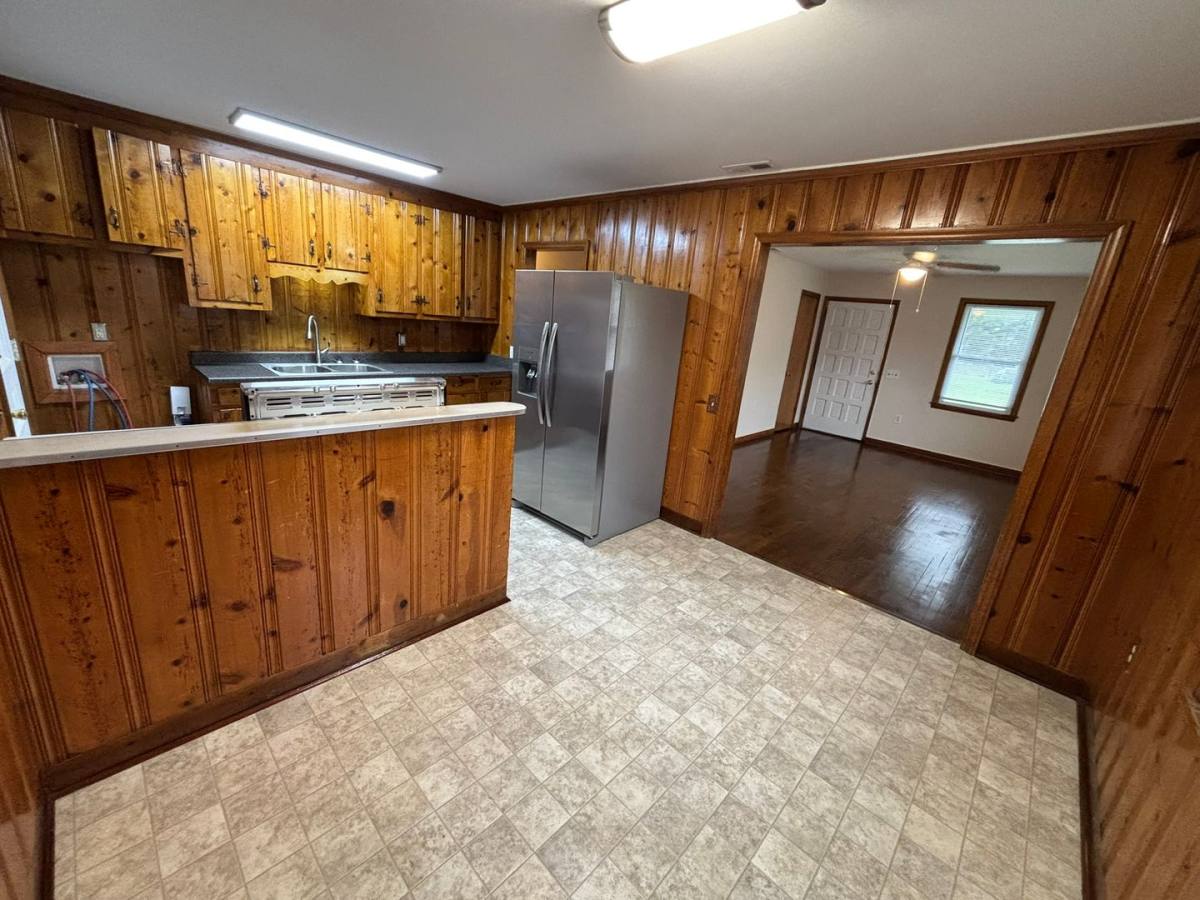 House for rent at 626 Lexington Ave, Cayce, SC 29033