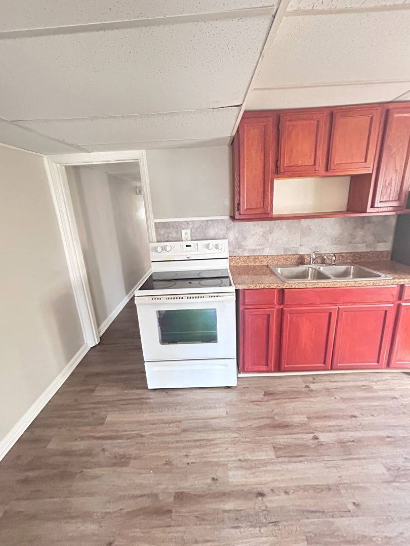 Apartment for rent at 738 Adams St, Cincinnati, OH 45215