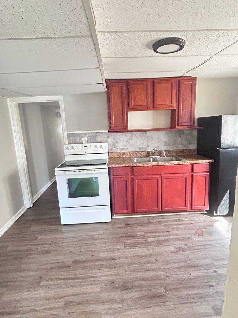 Apartment for rent at 738 Adams St, Cincinnati, OH 45215
