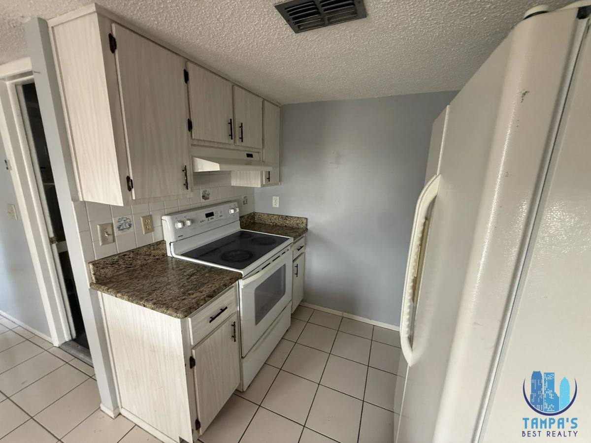 House for rent at 5048 Lillilea Lane, New Port Richey, FL 34653