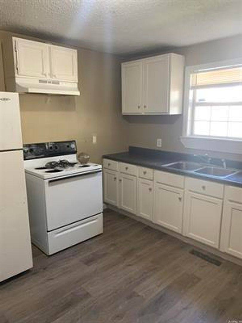 House for rent at 222 Curtis Sykes, North Little Rock, AR 72116