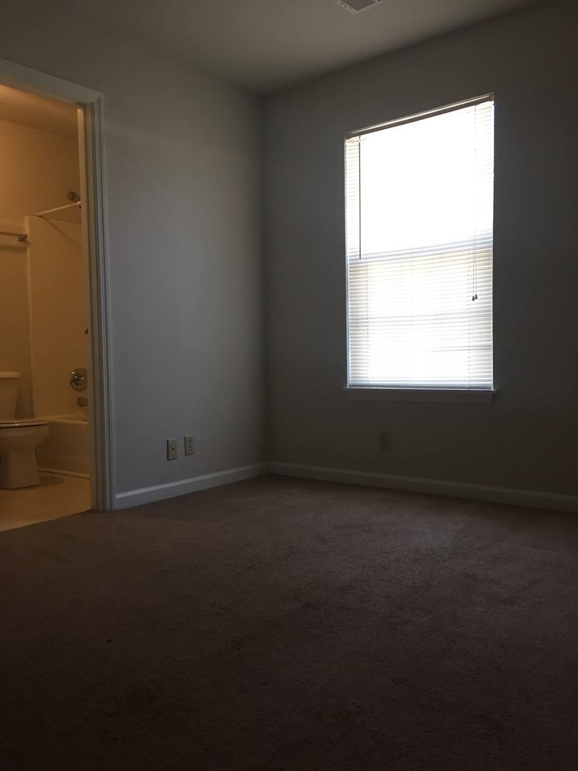 Townhouse for rent at 415 Oldham Ave, Lexington, KY 40502