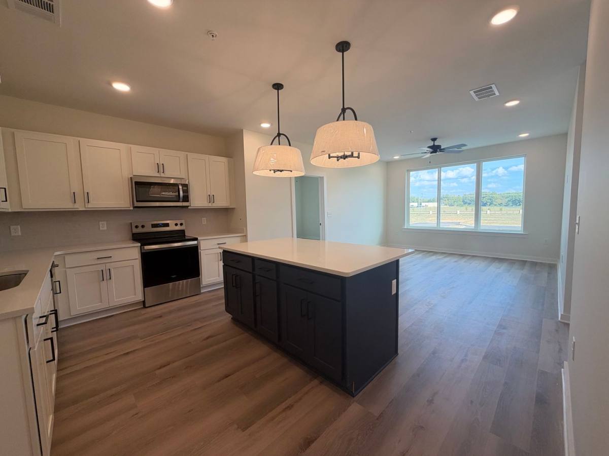 Apartment for rent at 825 Tunica Trails, Nesbit, MS 38651