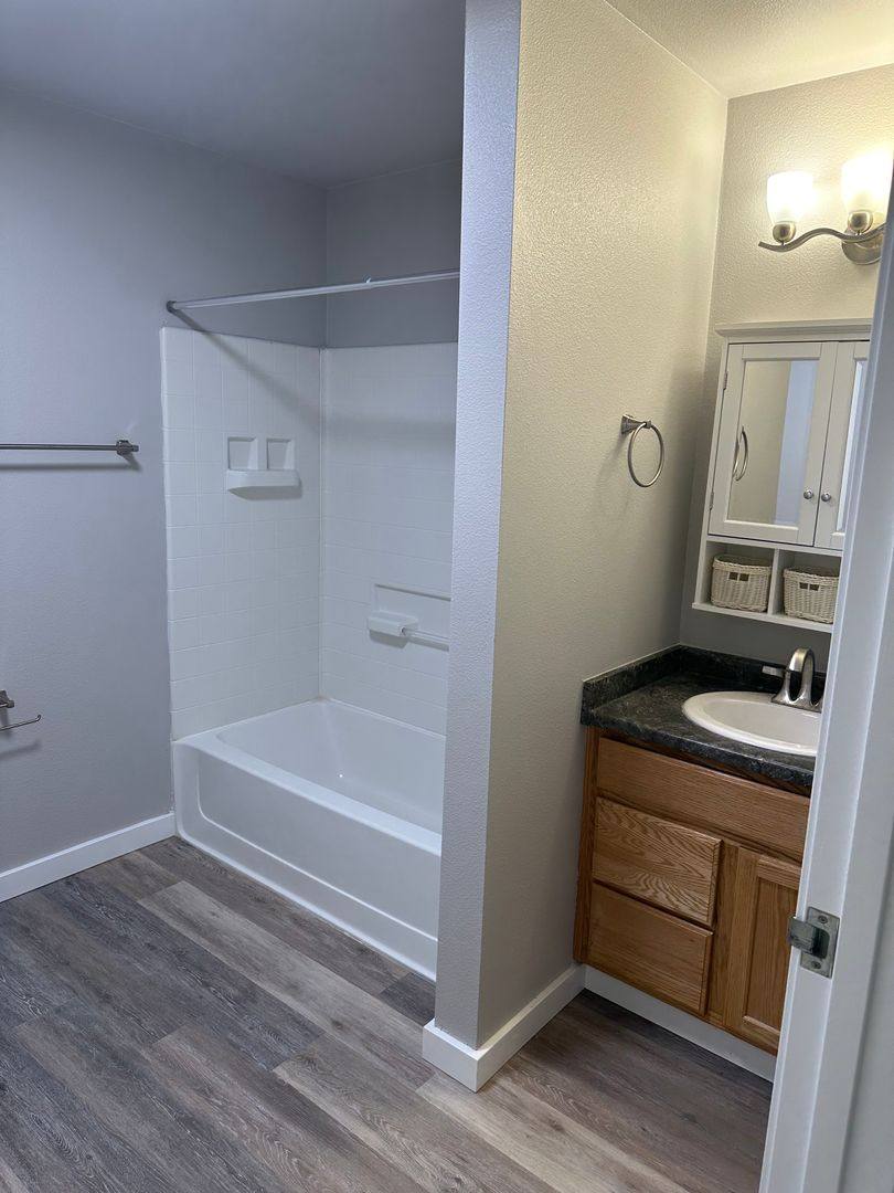 Apartment for rent at 1910 N Creekwood Park, Palmer, AK 99645
