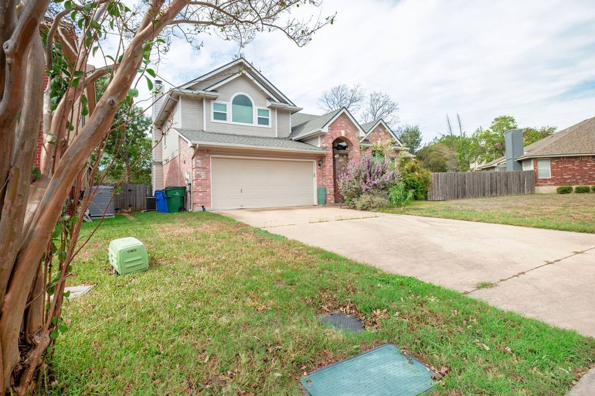 House for rent at 17204 Village Glen Rd, Pflugerville, TX 78660