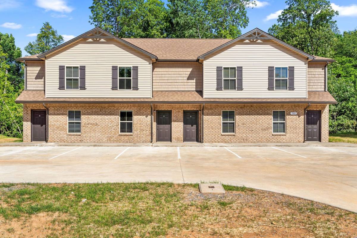 Townhouse for rent at 260 Smithson Lane, Clarksville, TN 37040