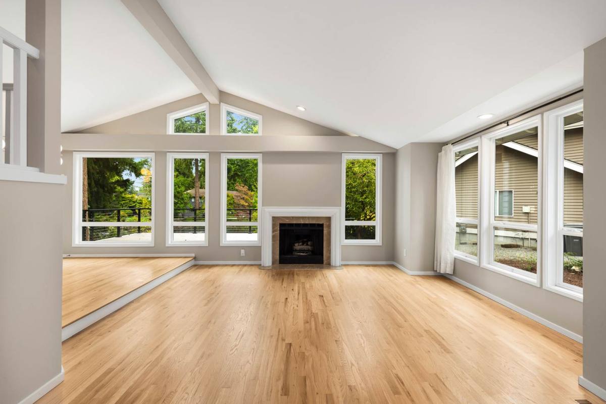 House for rent at 11402 NE 103rd St, Kirkland, WA 98033