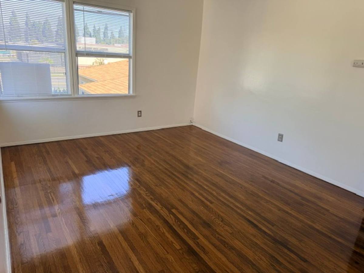 Apartment for rent at 4837 Clark Ave, Long Beach, CA 90808