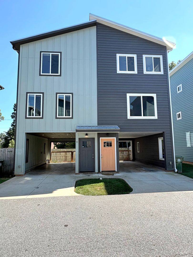 House for rent at 6 W Citra St, Arden, NC 28704