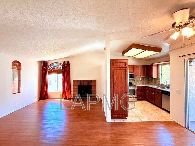 Condo for rent at 23201 Sherman Way #H, West Hills, CA 91307