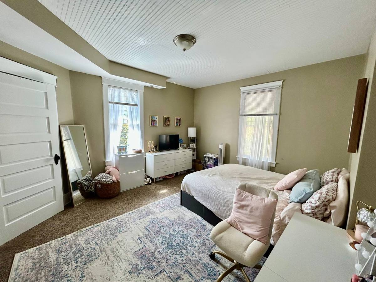 House for rent at 304-2 Transylvania Park, Lexington, KY 40508