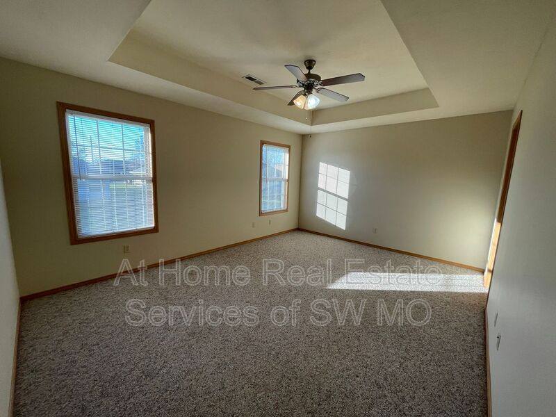 Apartment for rent at 1123 N Northwood, Republic, MO 65738