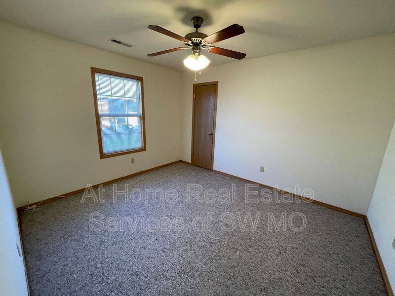 Apartment for rent at 1123 N Northwood, Republic, MO 65738