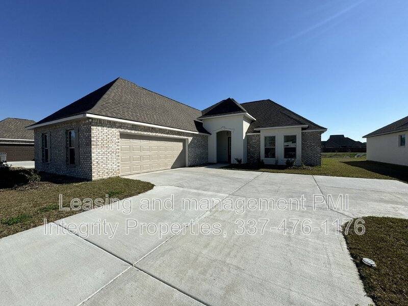 House for rent at 117 Preston Rose Lane, Youngsville, LA 70592