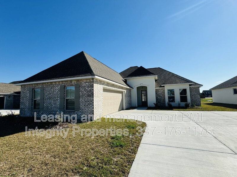 House for rent at 117 Preston Rose Lane, Youngsville, LA 70592