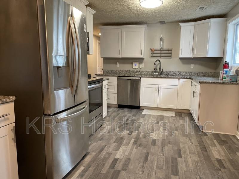 House for rent at 1515 Cronin Dr, Hampton, VA 23663