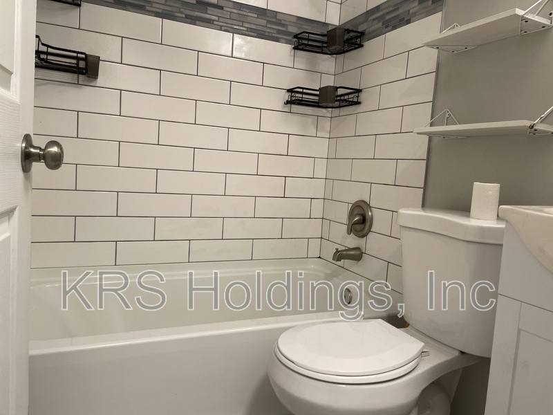 House for rent at 1515 Cronin Dr, Hampton, VA 23663