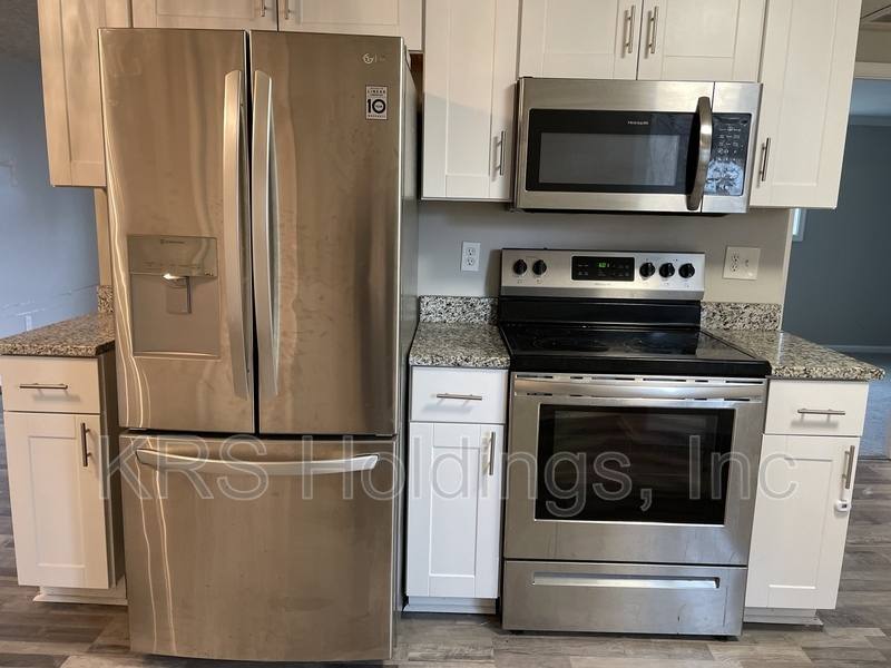 House for rent at 1515 Cronin Dr, Hampton, VA 23663