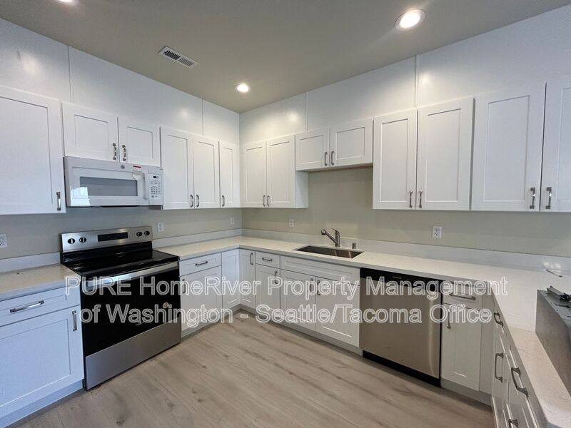 House for rent at 5203 208th St E, Spanaway, WA 98387