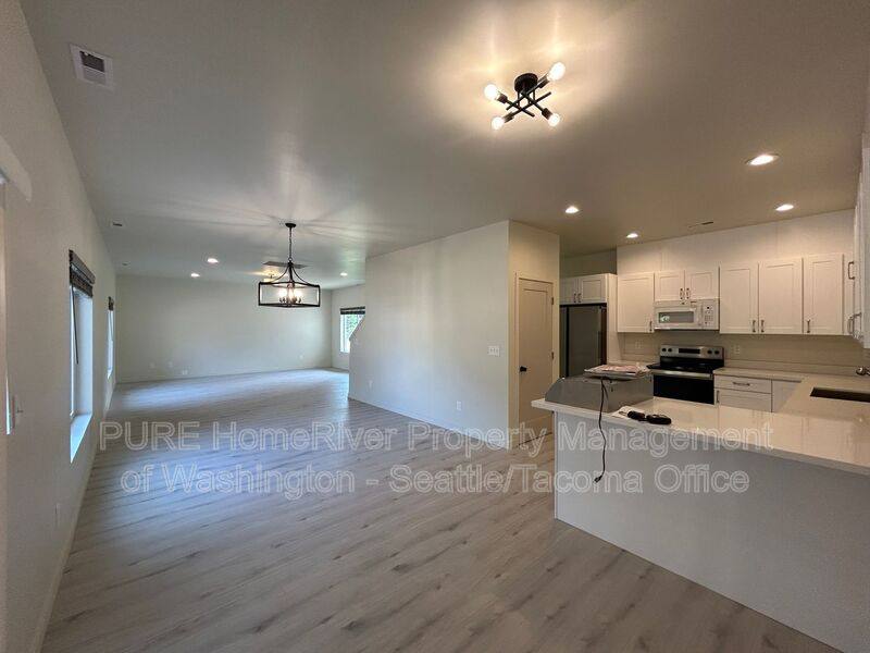 House for rent at 5203 208th St E, Spanaway, WA 98387