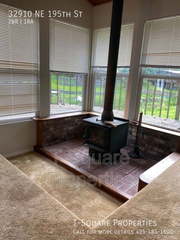 House for rent at 32910 NE 195th St, Duvall, WA 98019