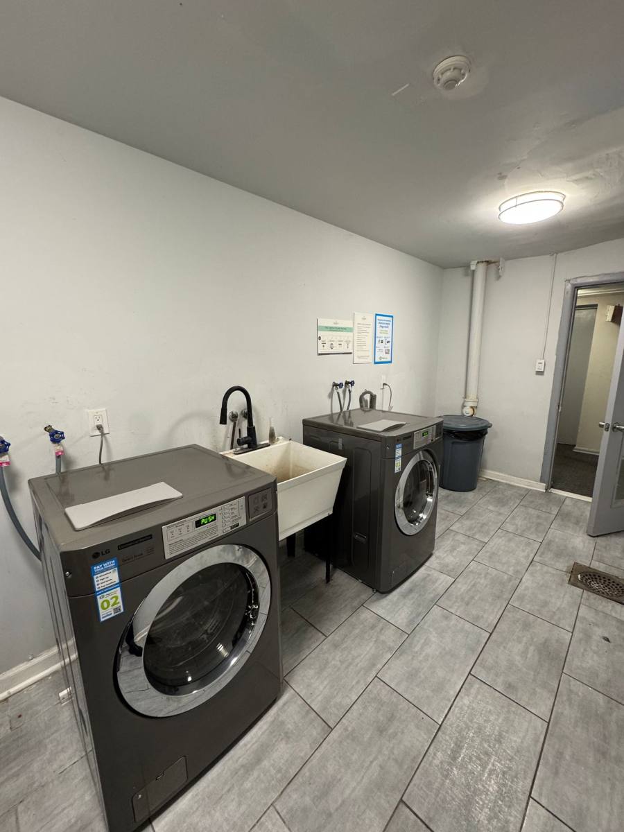 Apartment for rent at 5712-5718 Weymouth St, Philadelphia, PA 19120