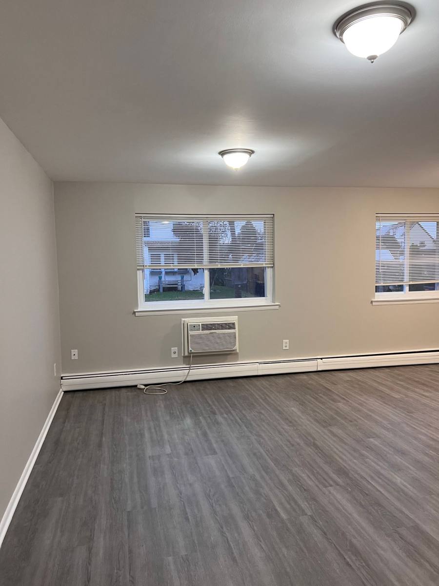 Apartment for rent at 5712-5718 Weymouth St, Philadelphia, PA 19120