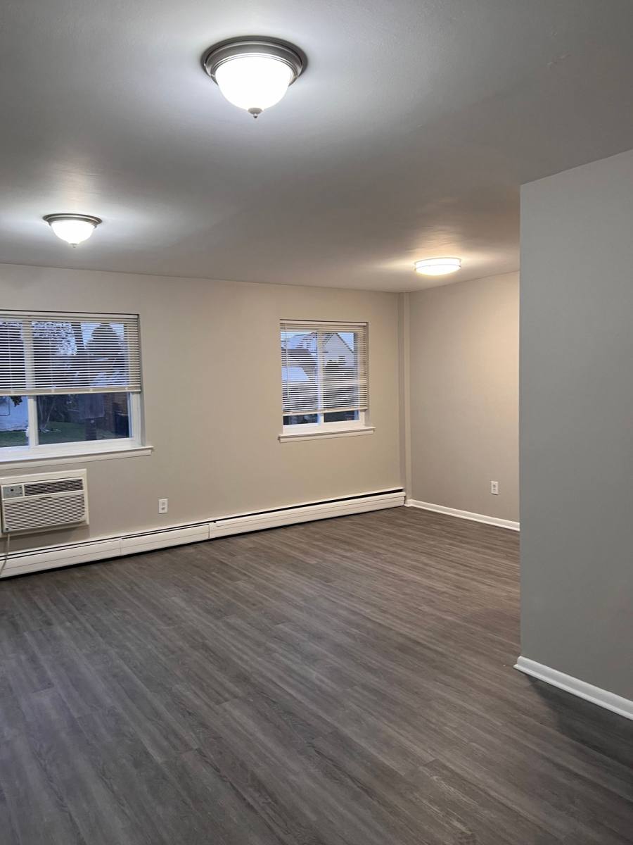 Apartment for rent at 5712-5718 Weymouth St, Philadelphia, PA 19120