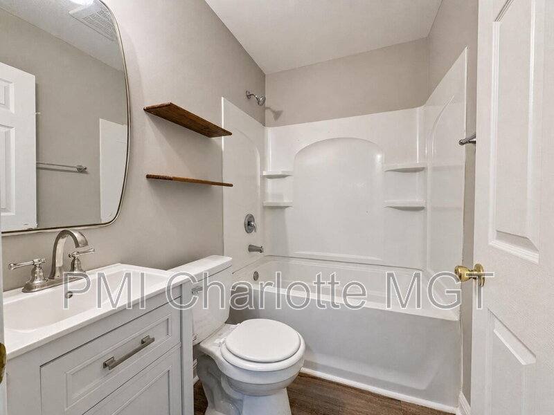 House for rent at 614 Marsh Rd, Charlotte, NC 28209