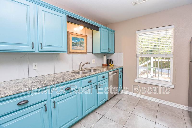 House for rent at 6 Sennen Lane, Bella Vista, AR 72714