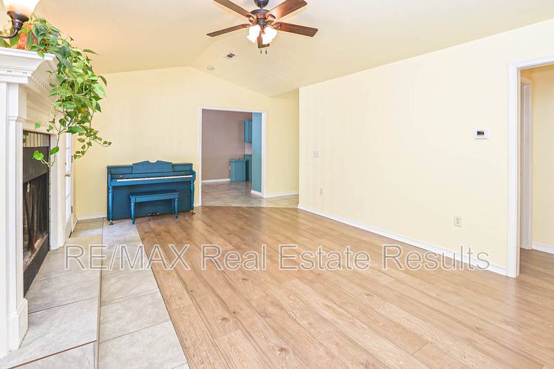 House for rent at 6 Sennen Lane, Bella Vista, AR 72714