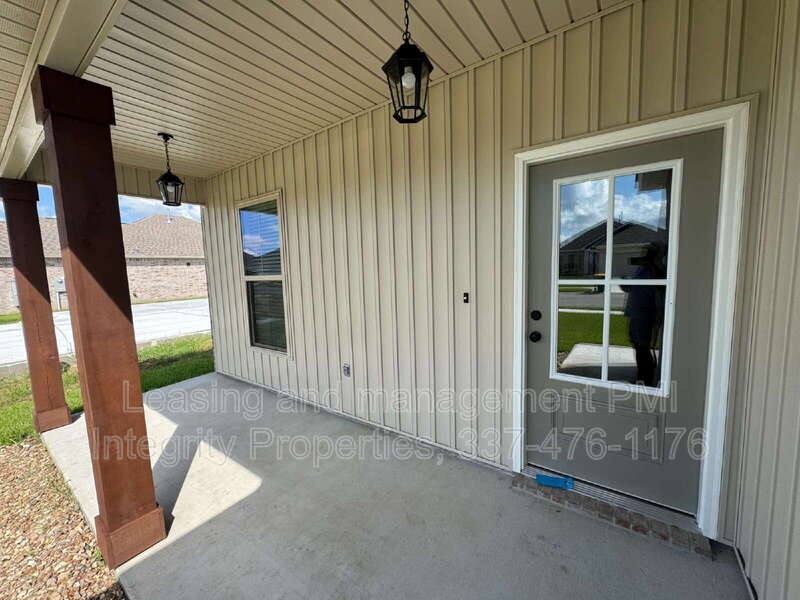 House for rent at 213 Tatum Lane, Youngsville, LA 70592