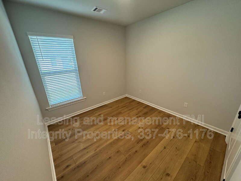 House for rent at 213 Tatum Lane, Youngsville, LA 70592