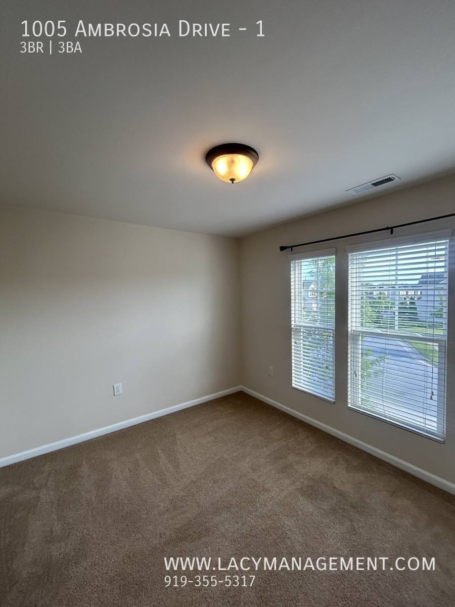Townhouse for rent at 1005 Ambrosia Dr #1, Durham, NC 27713
