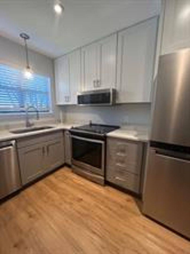 Townhouse for rent at 1498 Demere Rd #A7, St. Simons Island, GA 31522