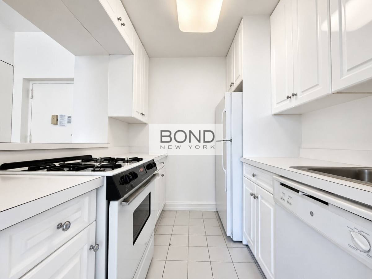 Apartment for rent at 1 Astor Place #522, New York, NY 10003