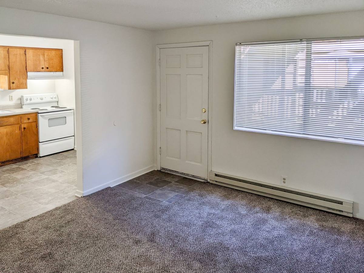 132-168 Sunset Ave N, Keizer, OR 97303 - Apartment for Rent - Image 4
