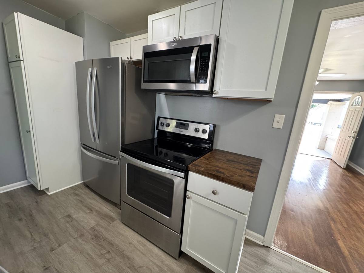 House for rent at 1952 Wallace Ave, Indianapolis, IN 46218