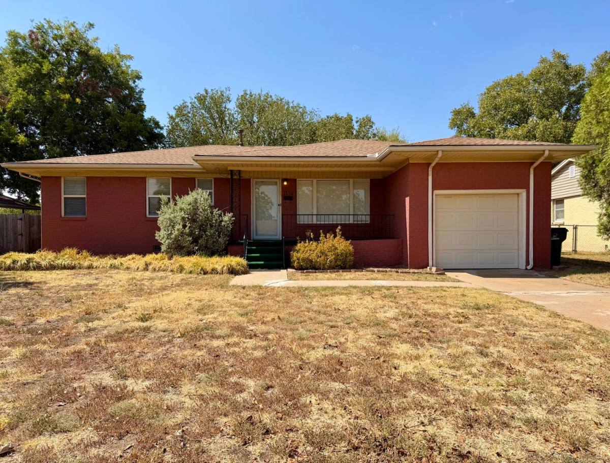 House for rent at 1628 NW 25th St, Lawton, OK 73505