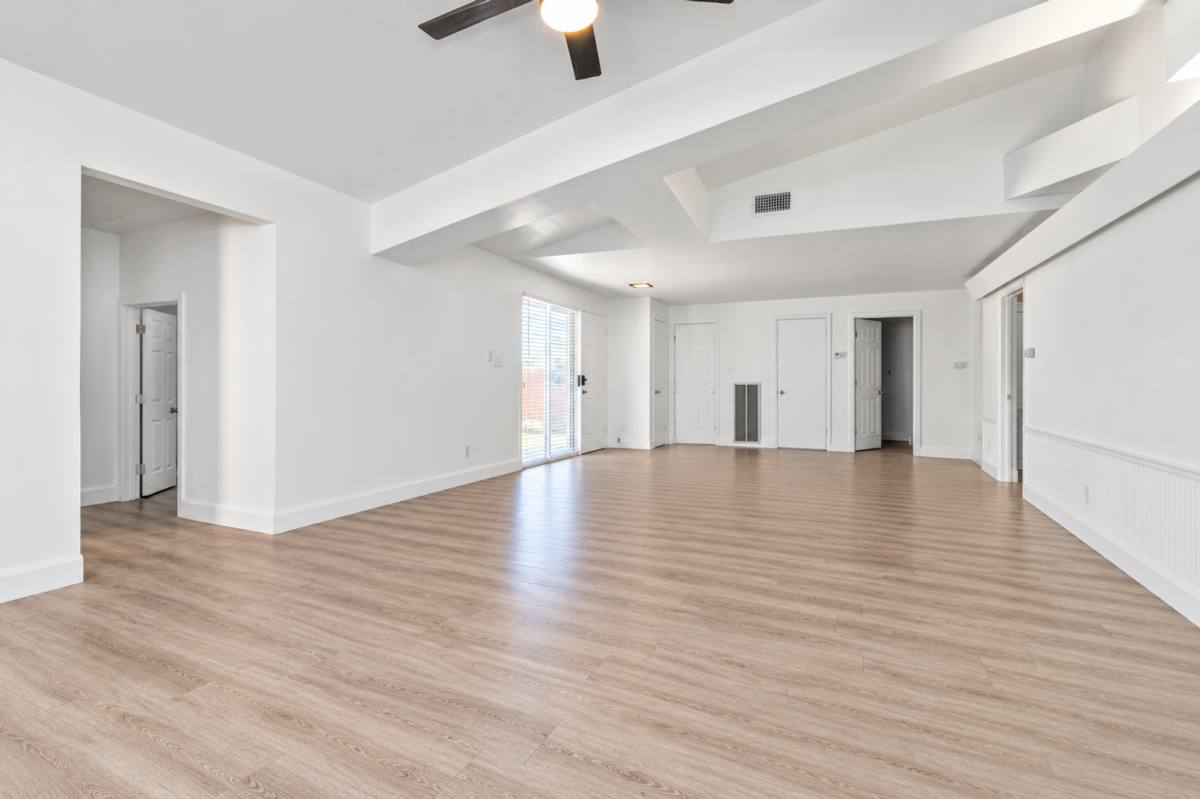 House for rent at 5318 Redding Rd, San Diego, CA 92115