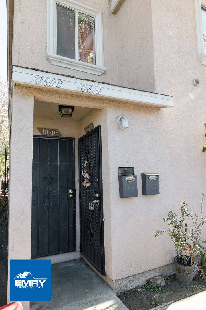 Apartment for rent at 106010 Wilmington Ave, Los Angeles, CA 90002