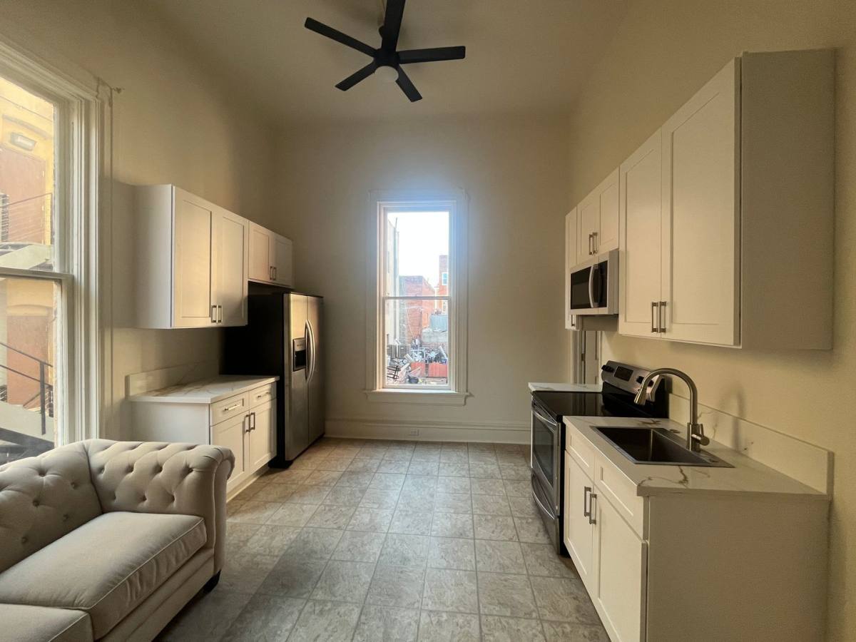 Apartment for rent at 444 G St #1, San Diego, CA 92101