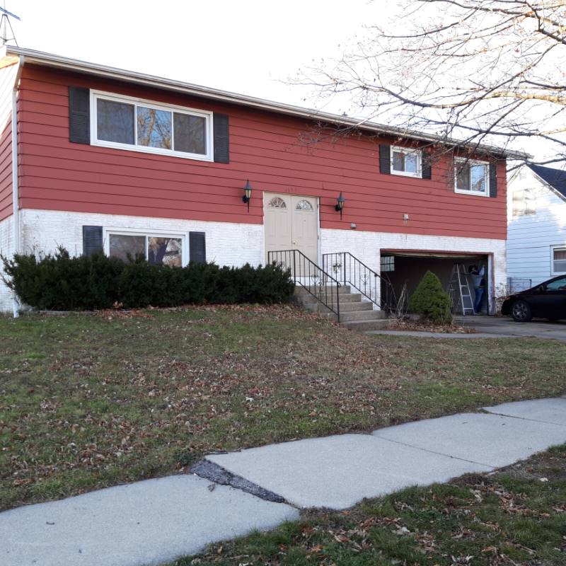 Townhouse for rent at 1550 19th Ave, Kenosha, WI 53140