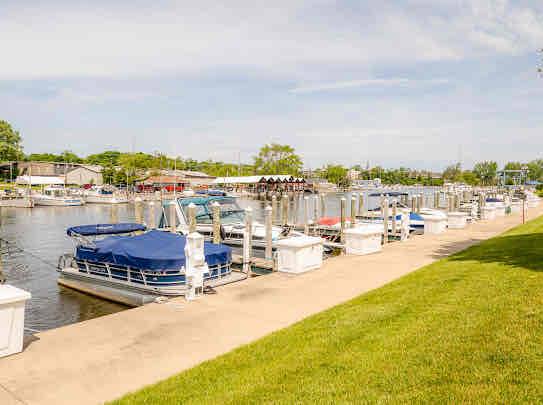 House for rent at 428 Island Pointe Dr, St. Joseph, MI 49085