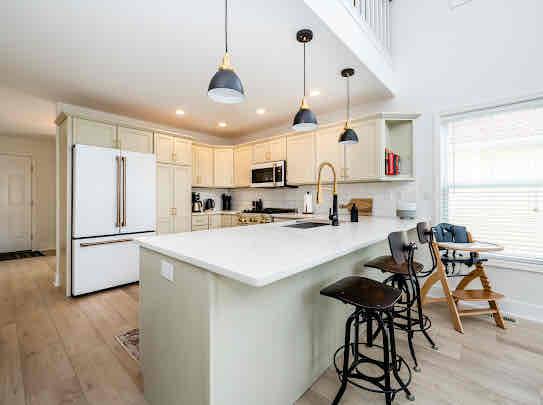 House for rent at 428 Island Pointe Dr, St. Joseph, MI 49085