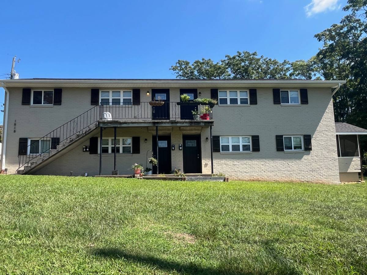 Apartment for rent at 1818 N 6th Ave #3, Knoxville, TN 37917
